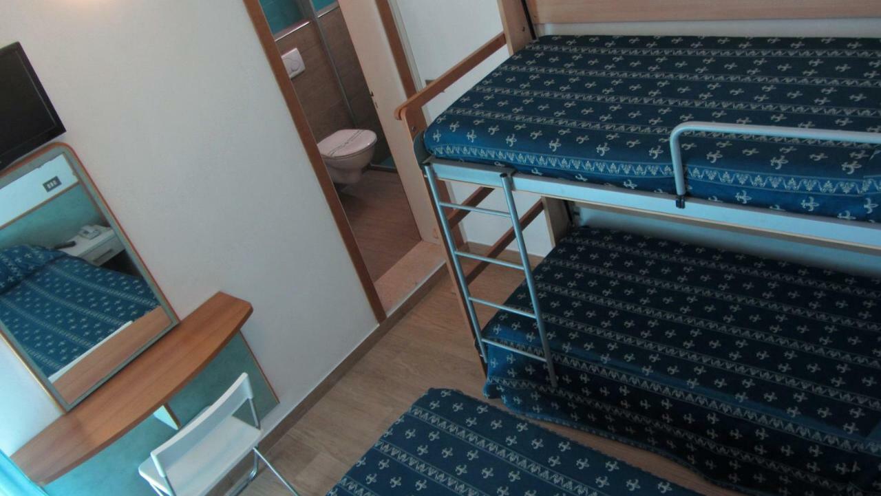 Hotel Sorriso - Molto Piu Di Una Stella Riccione Eksteriør billede